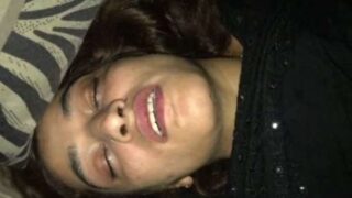 Pakistani Ladki Ki Clear Chikni Chut Ki Chudai Huyi