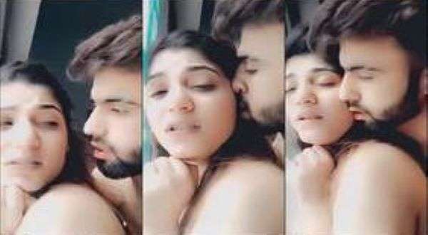 Hot Indian Girfriend Ko Khade Hokar Sex Mms Video