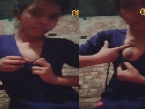 Gaon Ke Ladki Apne Chhote Chhote Boobs Dikha Rahi Hai