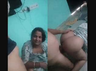 Mature Chachi Ko Budhe Ne Doggy Style Mein Choda
