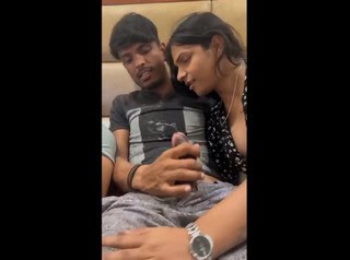 Hot Gf Apne Horny Bf Ko Sabse Best Blowjob Deti Hai