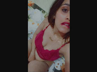 Paki College Girl Apne Boobs Dikha Rahi Hai