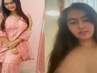 Camera Ke Samne Apne Bra Utarke Apne Chuchi Dikhayi