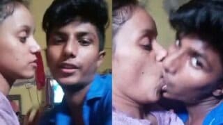 Bahan Ki Hot Dost Ko Ghar Bulakar Pela