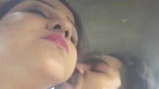 Car Mein Blowjob Dene Ke Baad Apne Muslim Girlfriend Ko Choda